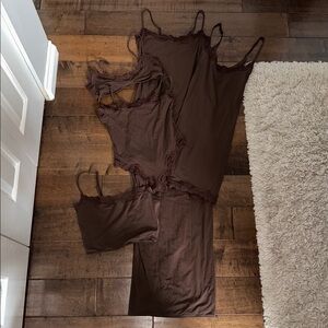 SKIMS FITS EVERYBODY LACE SCOOP BRALETTE, BODYSUIT, CAMI, DRESSES COCOA XS/SMALL